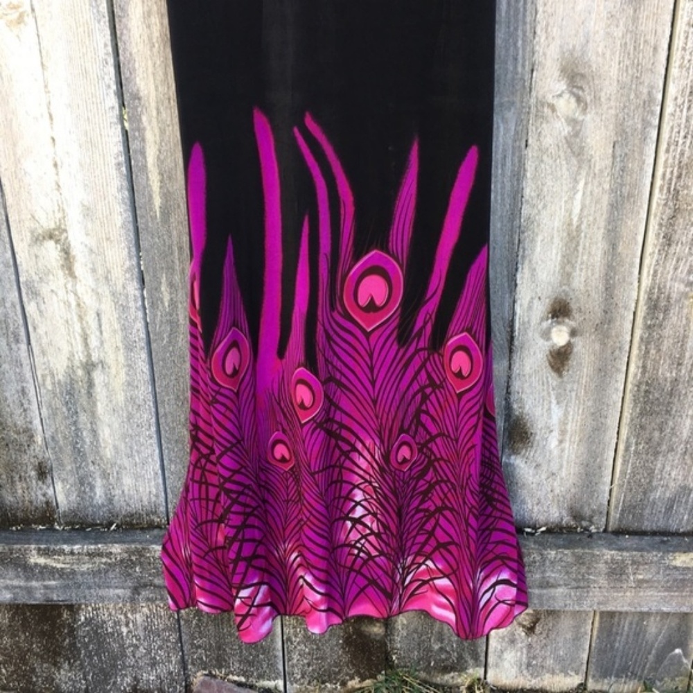 NWT Beautiful black and fuschia  maxi size S